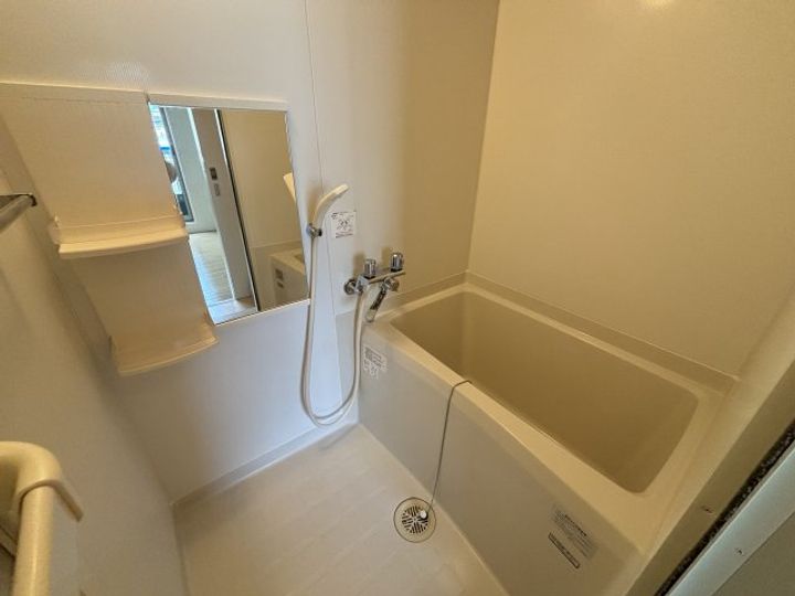 ハイネス新江古田の風呂