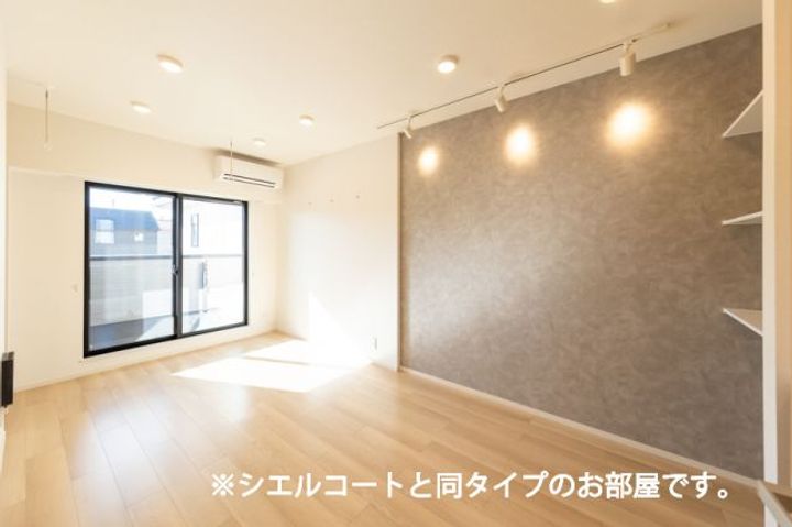 ラ ペ フランIの居間