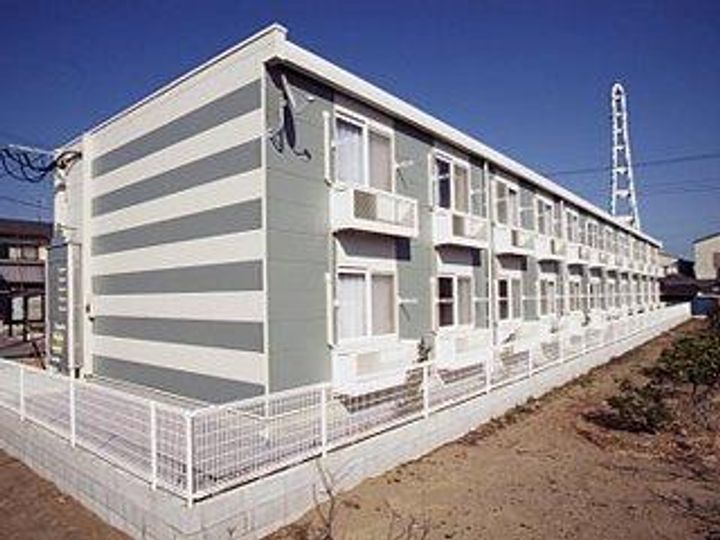 レオパレスリバーポートIIの外観