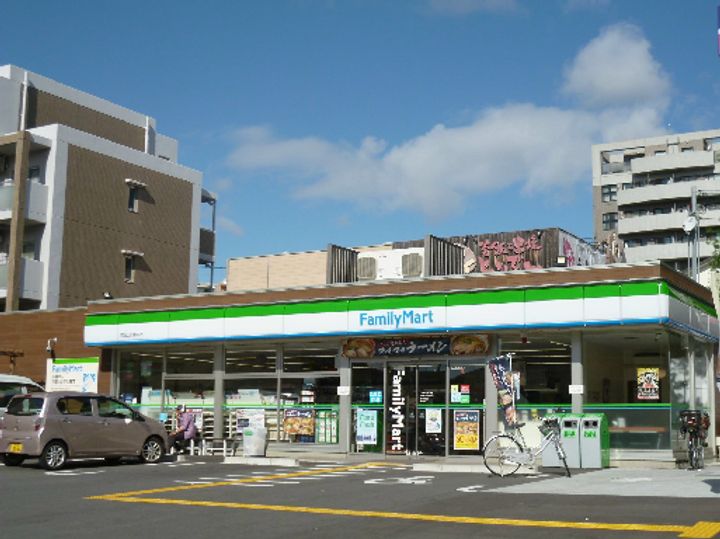 アクール藤の周辺