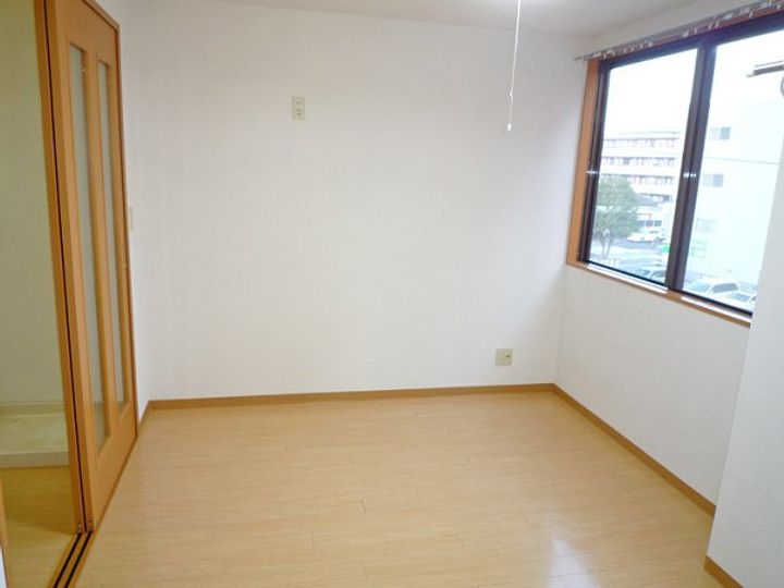 ウエルス瑞江の居間