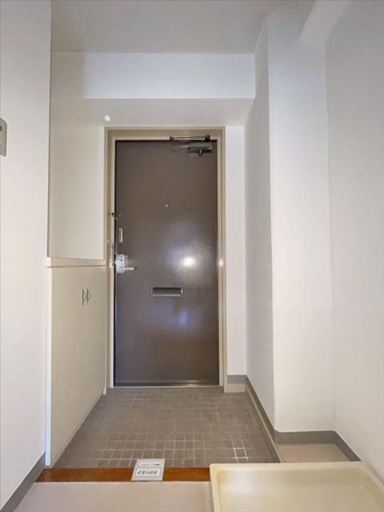 サンシャイン緑町IIの玄関