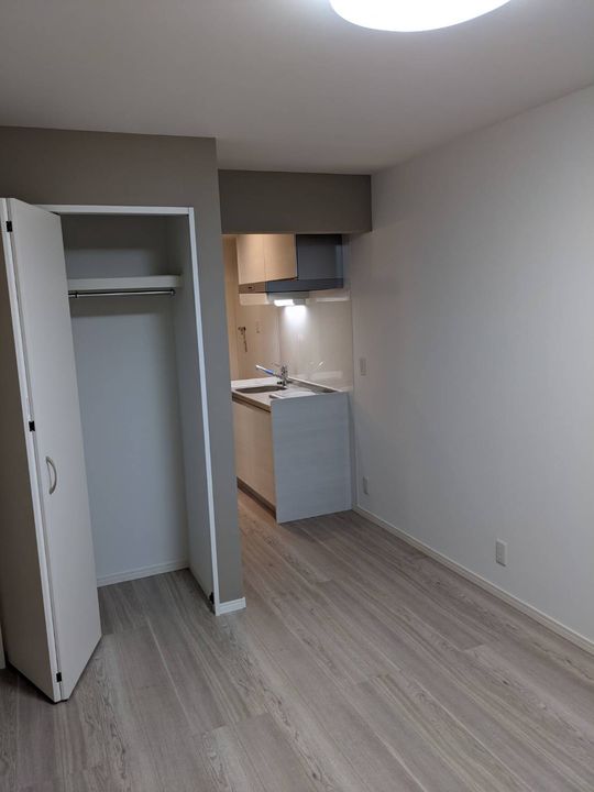 ヴァンヴェール白鳥の居間