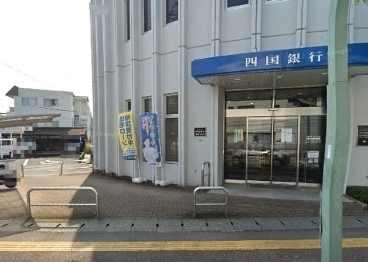 森本ビルの周辺