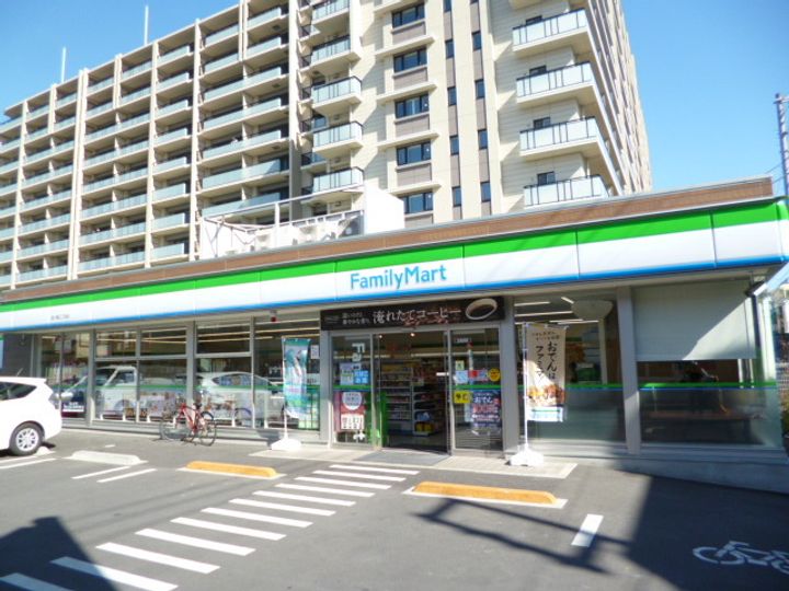 リバーサイドメゾンの周辺