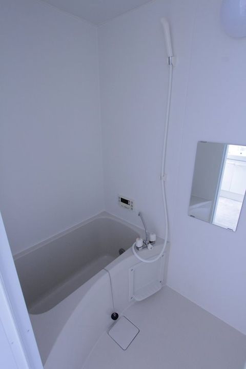 千葉県船橋市本中山3(アパート)の賃貸物件の風呂