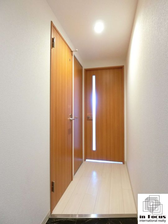 CASA東区役所前 カーサの玄関