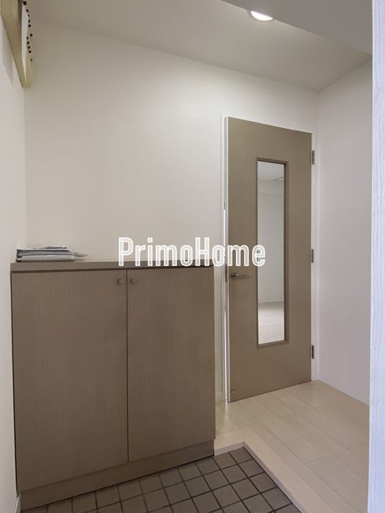 クリダイマンションの玄関