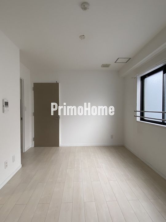 クリダイマンションの居間