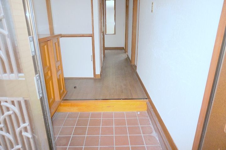 奈良県大和高田市材木町(一戸建)の賃貸物件の玄関