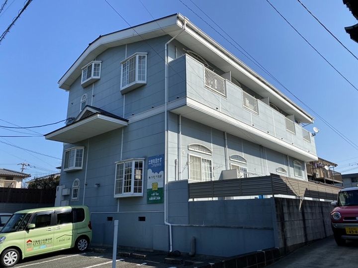 ありえす高野の外観