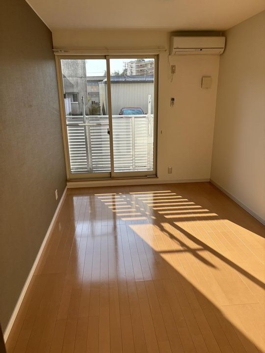 プランドールワンの居間