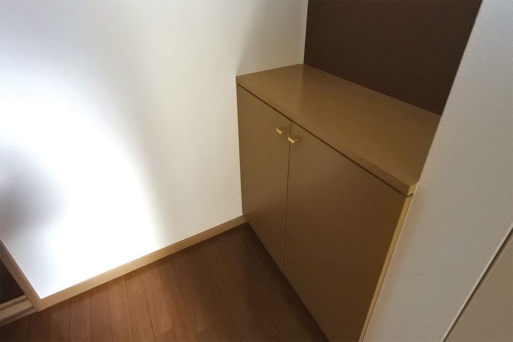 サンビレッジ金沢の玄関