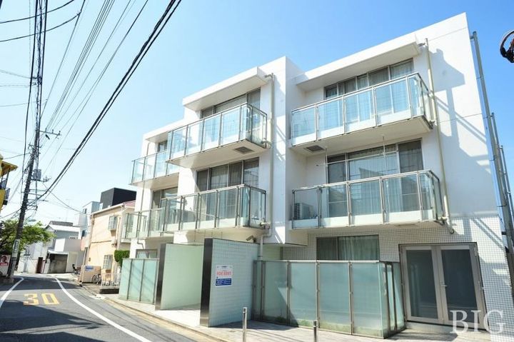 フレッグ目黒平町の外観