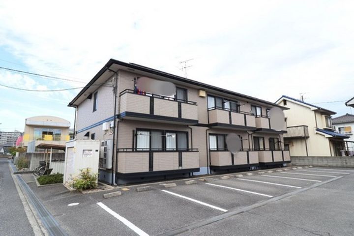 アムール A棟の外観