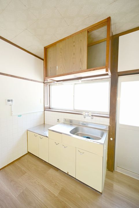 広島県広島市安芸区畑賀2(一戸建)の賃貸物件のキッチン
