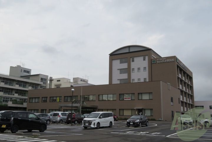 シャルマンの周辺