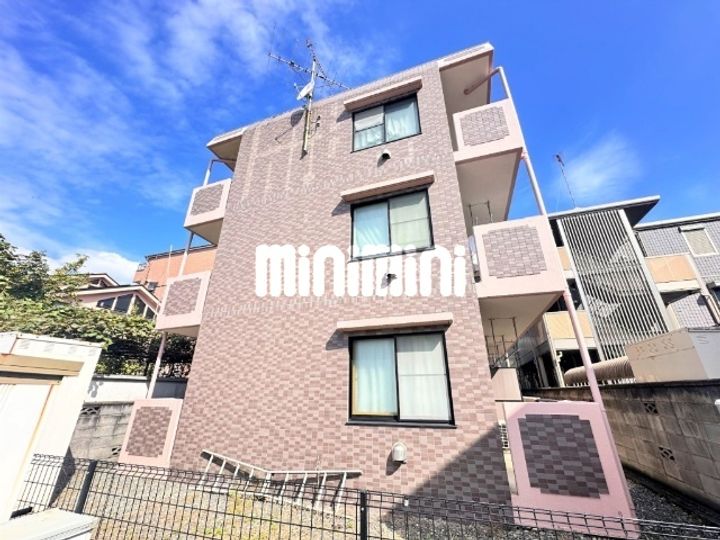 エクセルシアの外観