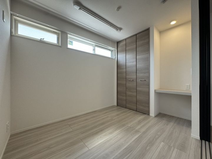 大阪府東大阪市末広町の賃貸アパートの居間