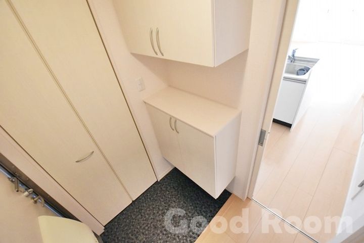 徳島県阿南市富岡町今福寺(アパート)の賃貸物件の玄関
