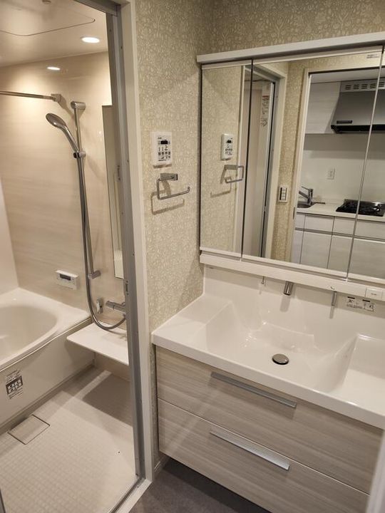 Lala Nishiazabuの風呂