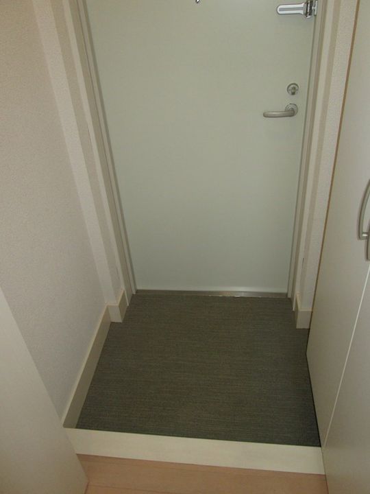 神奈川県川崎市幸区北加瀬3(マンション)の賃貸物件の玄関