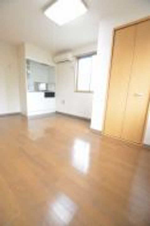 東京都大田区仲六郷3(マンション)の賃貸物件の居間