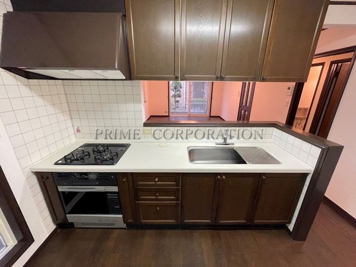 東京都世田谷区梅丘1(一戸建)の賃貸物件のキッチン