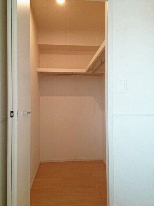 エテルナ ナリッシュ IIの内装