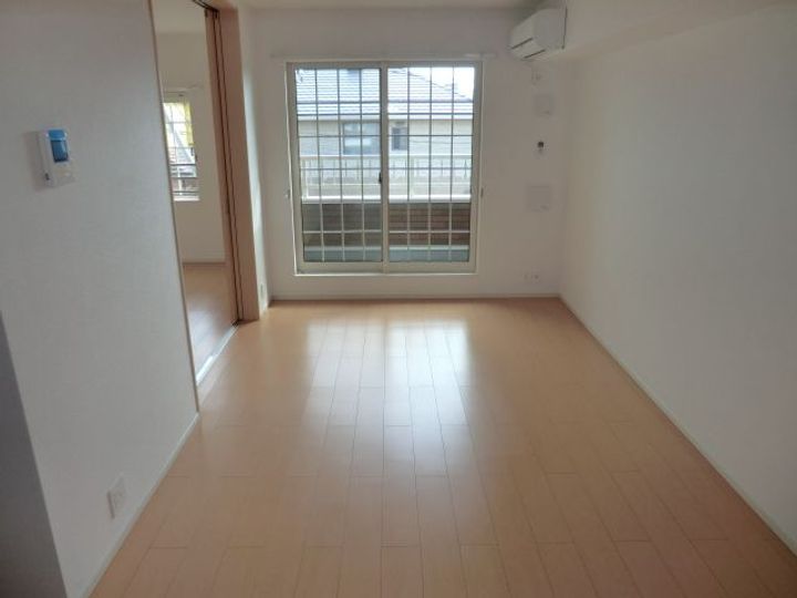 フィオーレ駿河台の居間