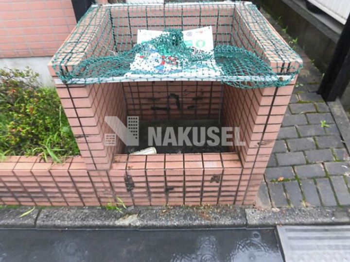 プラチナコート五本木の地図