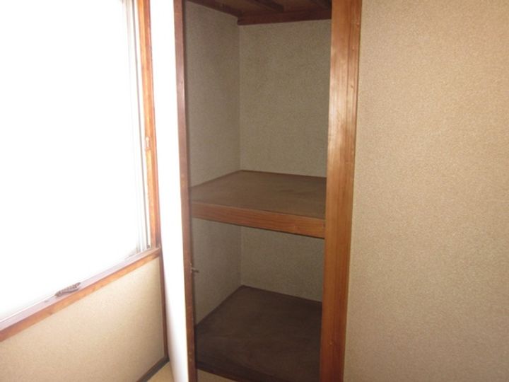 杉岡アパートの内装