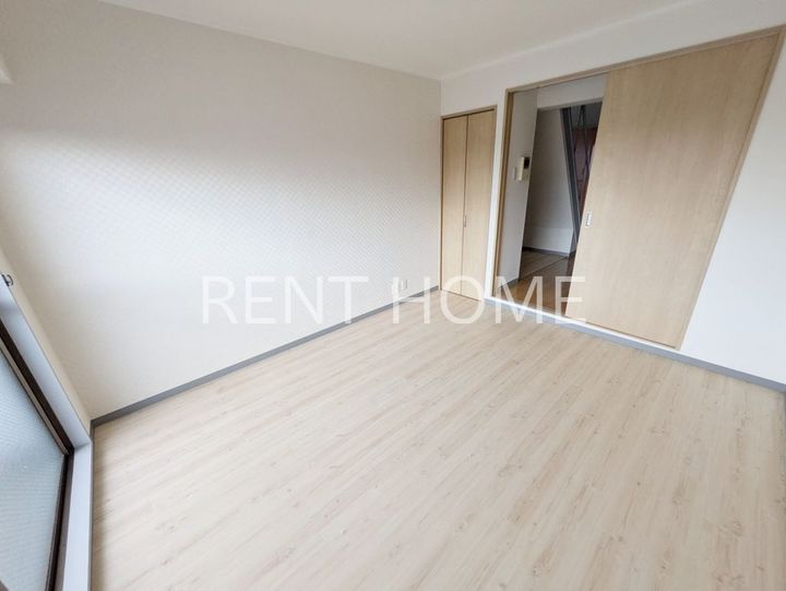 ゴールドハイツの居間