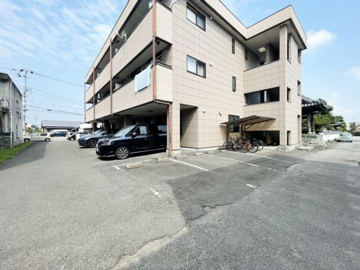 コンフォート山下の地図