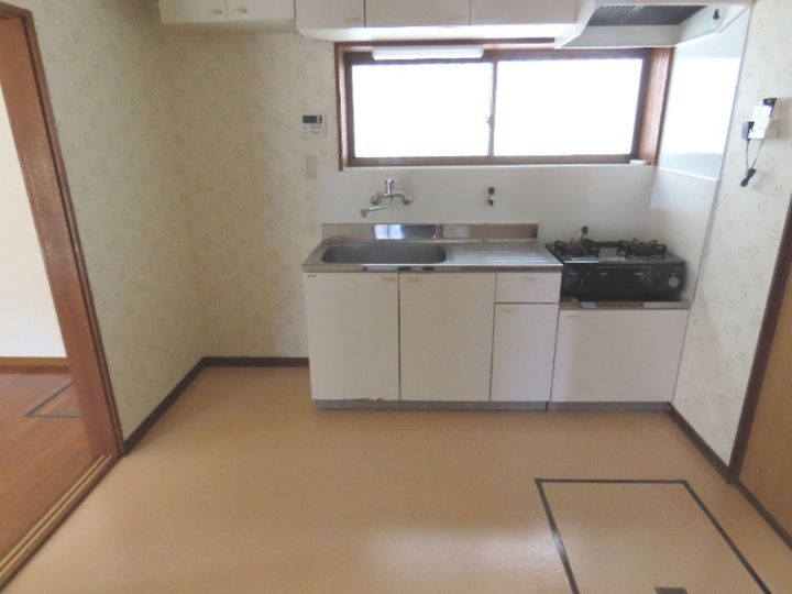 神奈川県横浜市緑区白山2(一戸建)の賃貸物件の居間