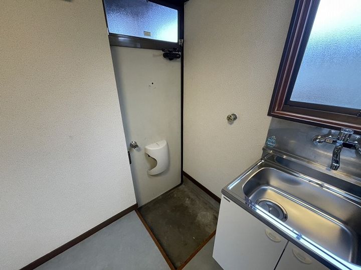 サンライズ袋原の玄関