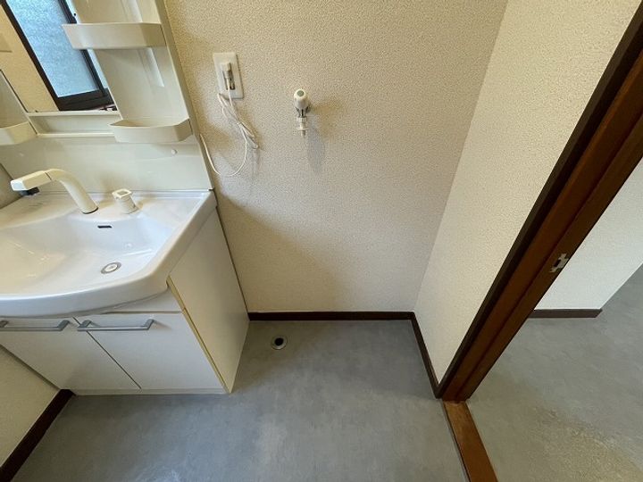 サンライズ袋原の内装