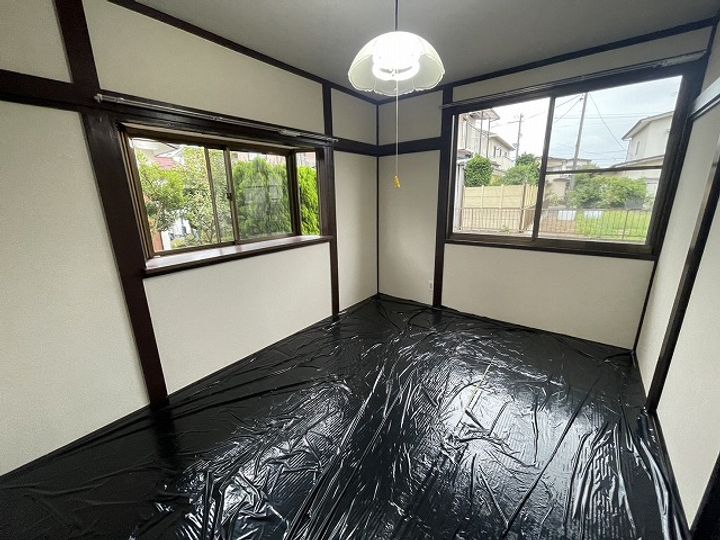 サンライズ袋原の居間