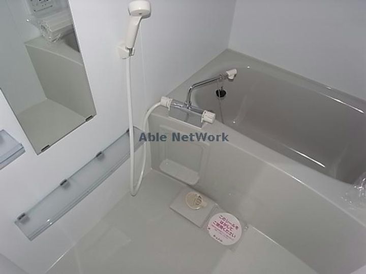 岐阜県岐阜市西中島5の賃貸アパートの風呂