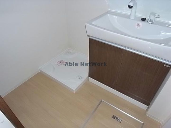 岐阜県岐阜市西中島5の賃貸アパートの内装