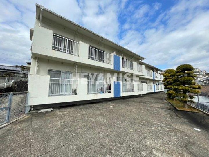 グリーン白鳥の外観