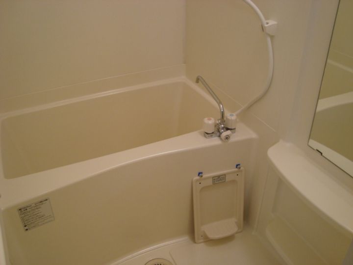 神奈川県秦野市平沢(アパート)の賃貸物件の風呂