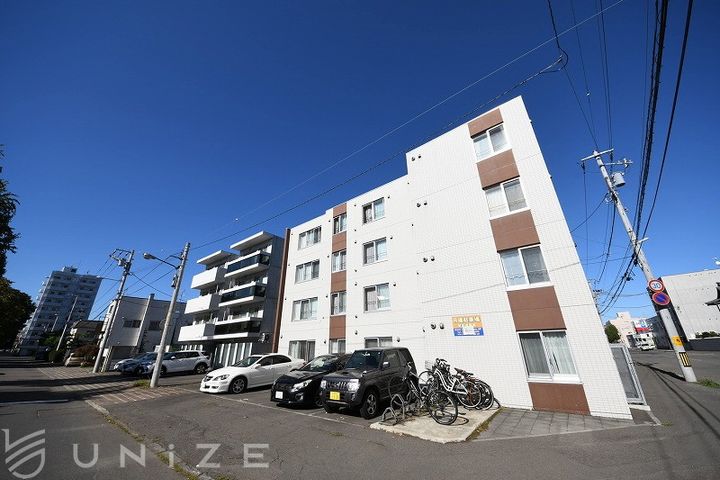 北海道札幌市豊平区豊平四条7(マンション)の賃貸物件の外観