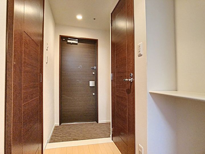 ジョルナーレ南町の玄関