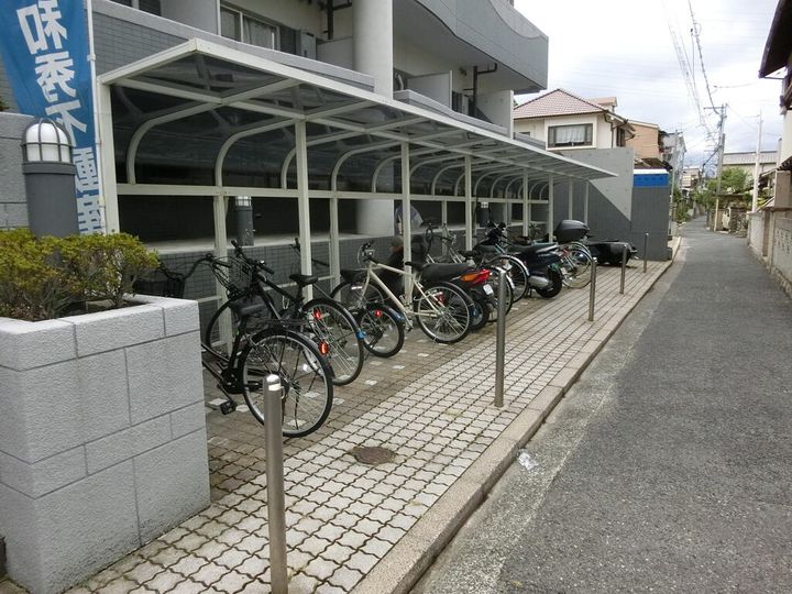 第5和秀ビルの地図