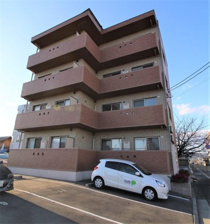 広島県福山市草戸町3丁目の賃貸マンションの外観