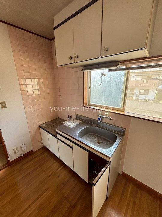 神奈川県足柄上郡松田町松田惣領(アパート)の賃貸物件のキッチン