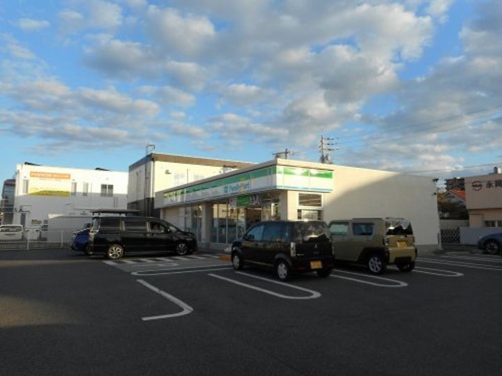 ファミールウエノCの周辺