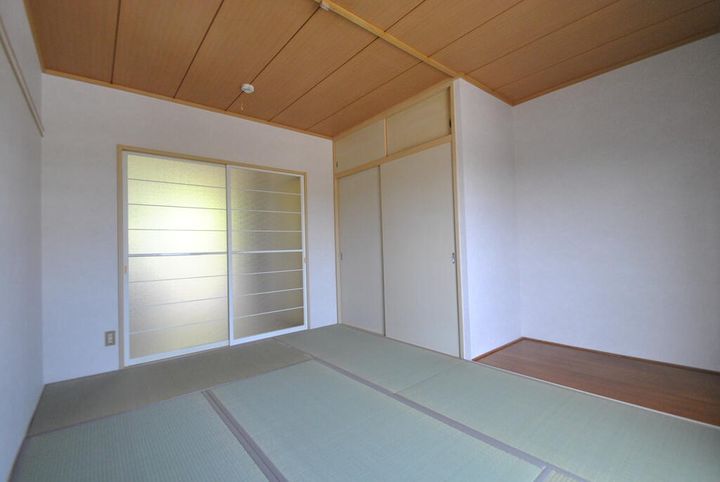 シーサイドハイツの居間