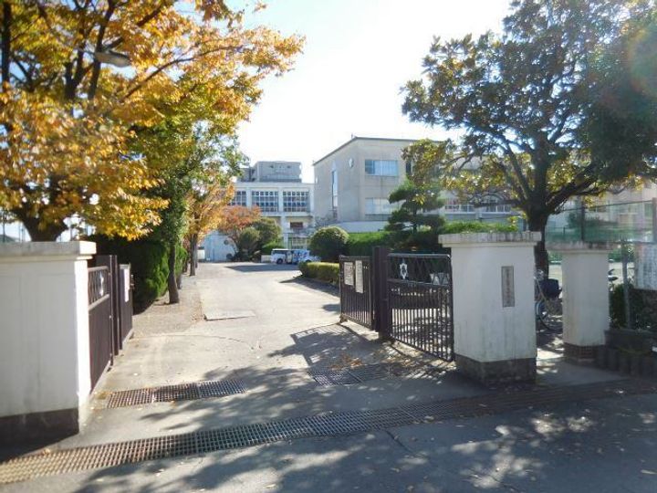 イーダッシュ東静岡の周辺